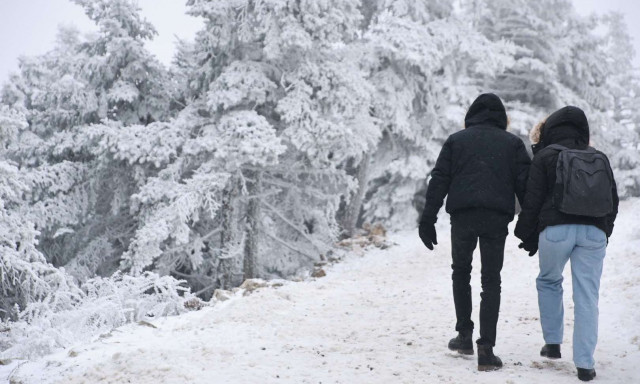 Κακοκαιρία Coral: Σε εξέλιξη το πιο ψυχρό τετραήμερο του χρόνου - Πού θα χιονίσει