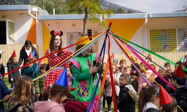 Αποκριάτικο ξεφάντωμα και Κούλουμα στη Γλυφάδα