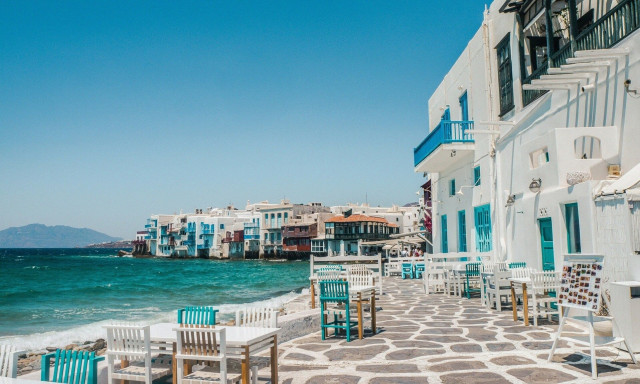 Τουρισμός για Όλους 2025: 10+4 χρήσιμες ερωτοαπαντήσεις για τις φθηνές διακοπές