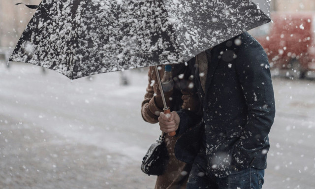 Καιρός: «Κόκκινη» προειδοποίηση Κολυδά - Σε ποιες περιοχές θα χιονίσει το Σαββατοκύριακο