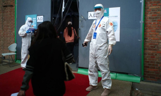 Παγκόσμιος συναγερμός: Εντοπίστηκε νέος κορονοϊός στην Κίνα - Τα κοινά στοιχεία με τον Covid-19