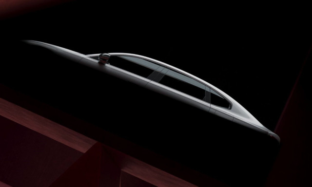 Volvo: Πρώτα teasers για το νέο, αμιγώς ηλεκτρικό ES90