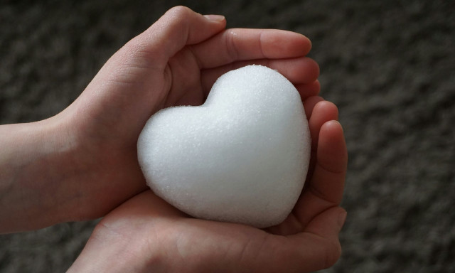 Tα διηγήματα του Newsbomb.gr: «Διατάγματα καρδιάς» - Διαβάστε το 4o μέρος «Συγγνώμη για όλα»