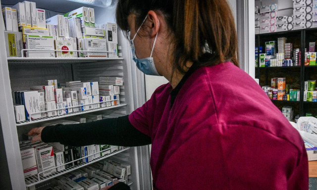 Τέμπη: Κλειστά από 11:00 έως 14:00 τα φαρμακεία σε Αθήνα και Θεσσαλονίκη στις 28 Φεβρουαρίου