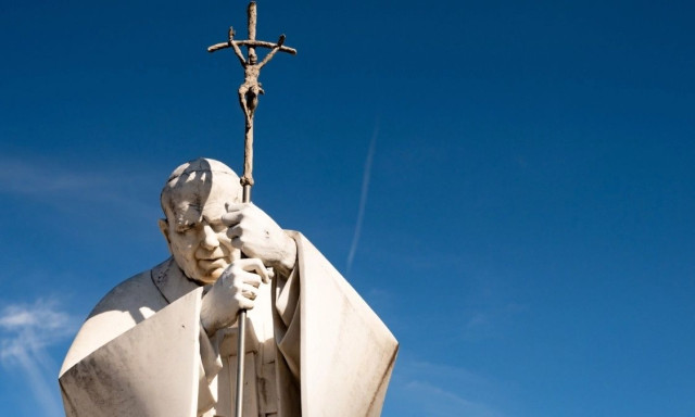 Σε ποιον «ανήκει» το σώμα του Πάπα μετά το θάνατό του και γιατί δεν μπορεί να γίνει δωρητής οργάνων