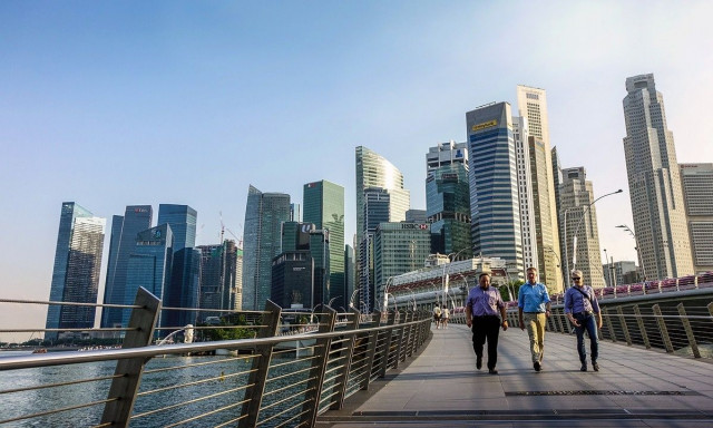 Σιγκαπούρη: Τράπεζα θα περικόψει 4.000 θέσεις εργασίας αντικαθιστώντας ανθρώπους με AI