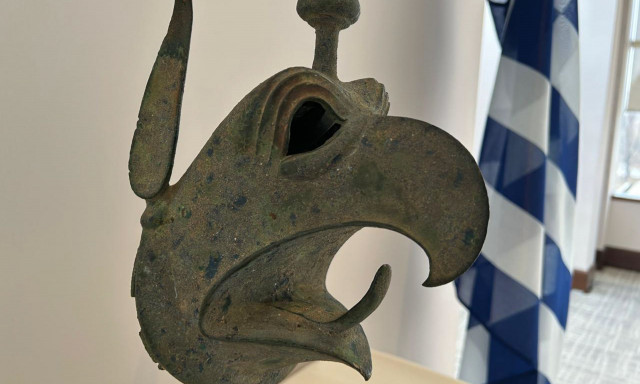 Επέστρεψε στην Ελλάδα η κεφαλή του γρύπα - Ήταν στο Μητροπολιτικό Μουσείο της Νέας Υόρκης