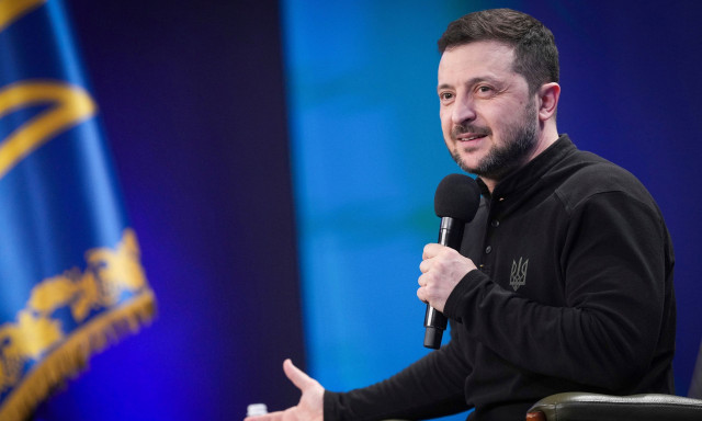 Ουκρανία: Το κοινοβούλιο ενέκρινε απόφαση με την οποία στηρίζει τον πρόεδρο Ζελένσκι