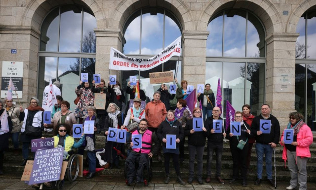 «Πάγωσε» τη Γαλλία ο χειρουργός που κακοποίησε σεξουαλικά 299 παιδιά - Το ημερολόγιο της φρίκης