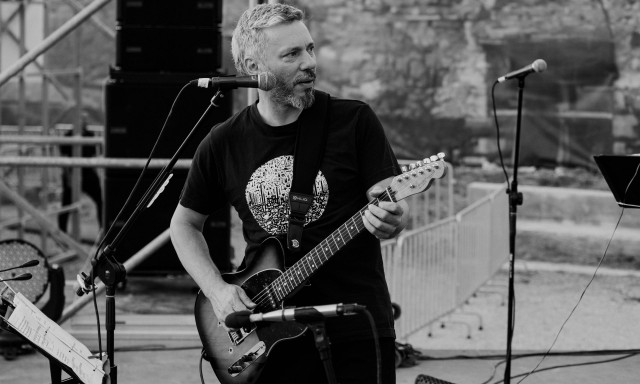 O Αλκίνοος Ιωαννίδης ΞΑΝΑ στο VOX για δύο μοναδικές συναυλίες