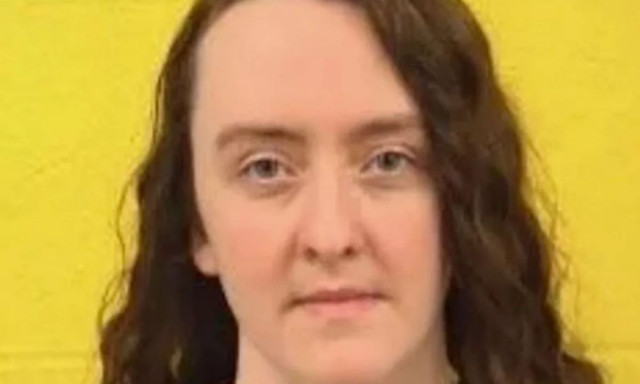 Γυναίκα έκανε τέσσερα παιδιά με τον θείο της και δεν τους έμαθε ποτέ πώς να τρώνε ή να μιλούν