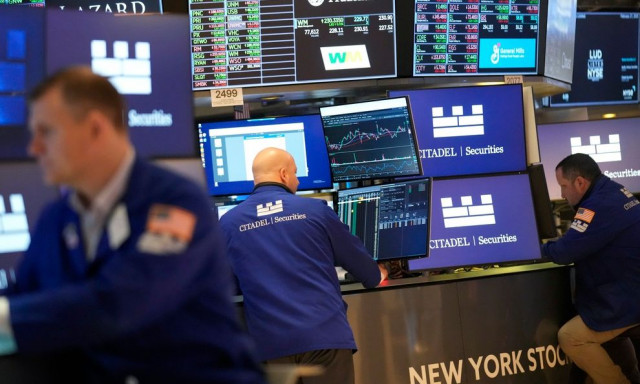 Οι δασμοί Τραμπ «βουλιάζουν» τις αγορές: «Sell off» στα ασιατικά χρηματιστήρια, «βουτιά» στην Ευρώπη