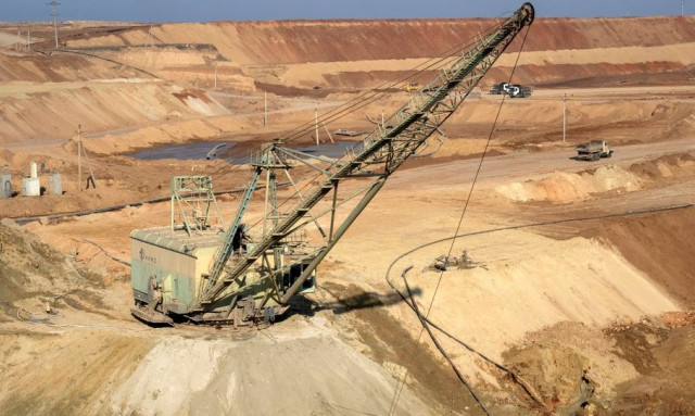 Reuters: H συμφωνία για τα ορυκτά της Ουκρανίας έχει νομικά κενά - Σήμερα «πέφτουν» οι υπογραφές