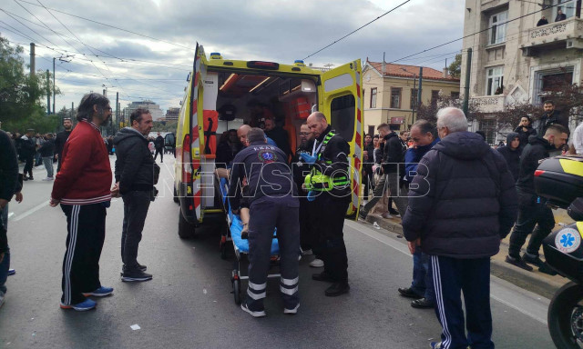 Επεισόδια στο Σύνταγμα: Πληροφορίες για τραυματίες στην Ομήρου