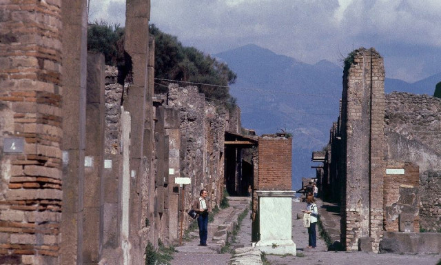 Η έκρηξη του Βεζούβιου μετέτρεψε τον εγκέφαλο άνδρα σε μαύρο γυαλί