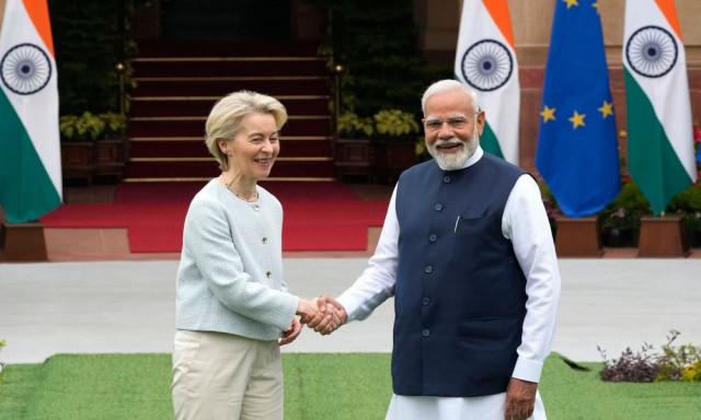 Mόντι - φον ντερ Λάιεν: «Στόχος μας η συμφωνία ελευθέρου εμπορίου ως το τέλος του 2025»