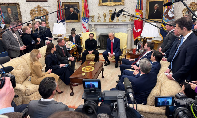 Τραμπ σε Ζελένσκι: Θα υπογραφτεί μια πολύ δίκαιη συμφωνία για τις σπάνιες γαίες της Ουκρανίας