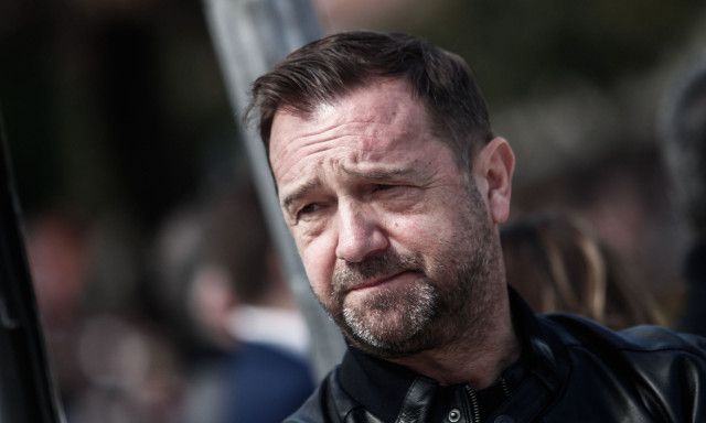 Νίκος Πλακιάς: Συγκινεί η ανάρτηση για την «ατρόμητη» διαδηλώτρια στο συλλαλητήριο των Τεμπών