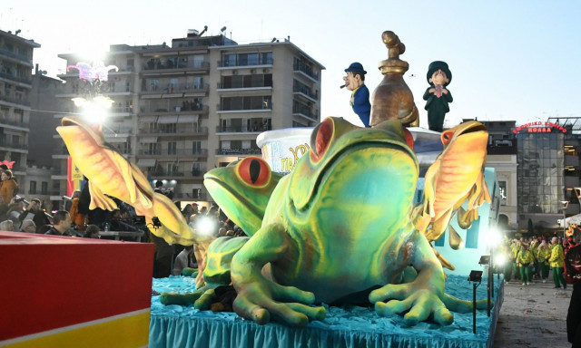 Πατρινό Καρναβάλι 2025: Δείτε live τη μεγάλη παρέλαση