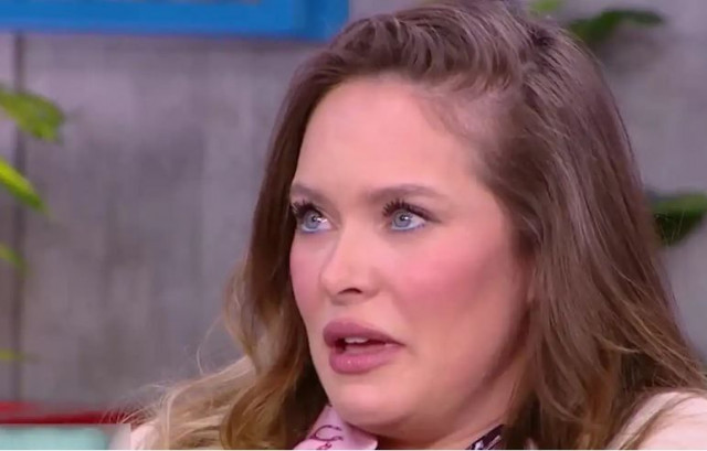 Ανίτα Μπραντ: Ξέσπασε σε λυγμούς η σύζυγος του Χάρη Χριστόπουλου