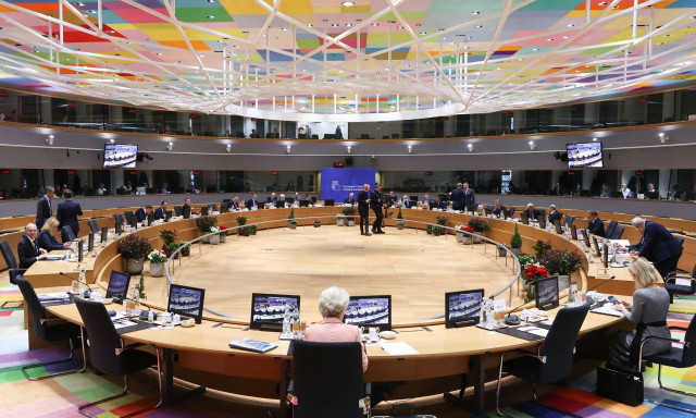 Politico: Οι Ευρωπαίοι ηγέτες ετοιμάζονται για την πιο εφιαλτική Σύνοδο Κορυφής