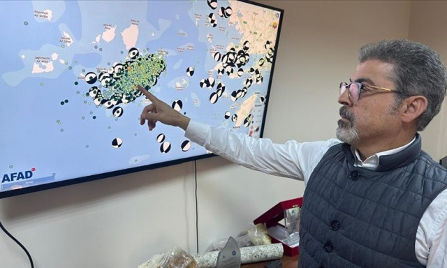 Σεισμοί: Προειδοποίηση Τούρκου καθηγητή - «Βλέπουμε ότι το ρήγμα στο Αιγαίο σπάει»