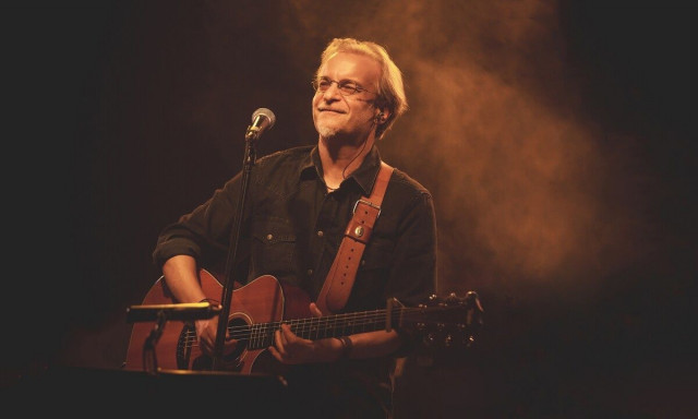 Σταυρός του Νότου: Ακόμα δυο βραδιές με τον Μίλτο Πασχαλίδη