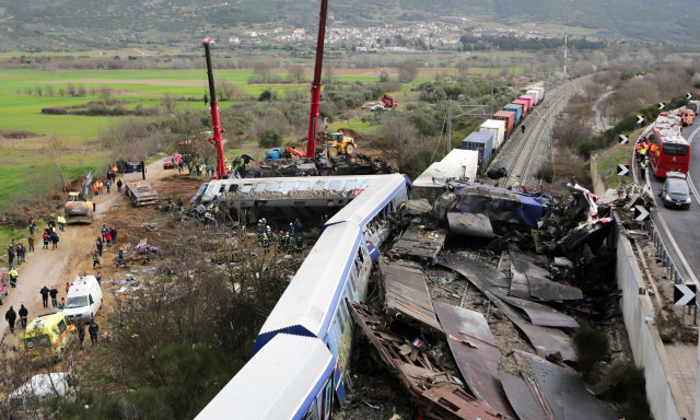Τέμπη: «Το ξήλωμα και το μπάζωμα έγιναν από τον ίδιο εργολάβο» - Νέα μαρτυρία