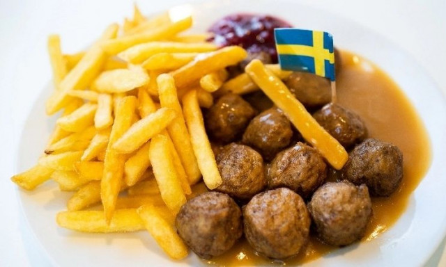 O λόγος που η ΙΚΕΑ πουλά κεφτεδάκια: H ιστορία πίσω από το φαγητό-σήμα κατατεθέν της