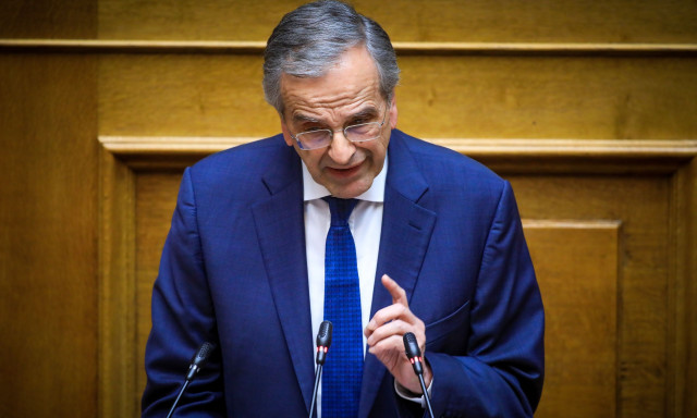 Ομιλία Σαμαρά: Ποιοι χειροκρότησαν τον πρώην πρωθυπουργό