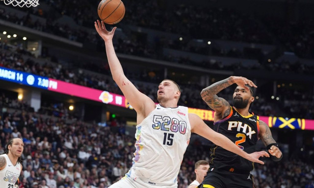 NBA: «Διαστημικός» Γιόκιτς, έγραψε ιστορία με ένα αδιανόητο τριπλ νταμπλ! - Όλα τα αποτελέσματα