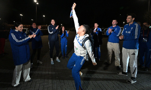 Εμμανουήλ Καραλής: Οι δυσκολίες με τον διάδρομο και το κάψιμο στο χέρι - Μπαράζ ήθελε ο Ολλανδός