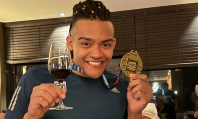 Εμμανουήλ Καραλής: Έτσι γιόρτασε το ιστορικό ευρωπαϊκό χρυσό στην Ολλανδία - Δείτε βίντεο