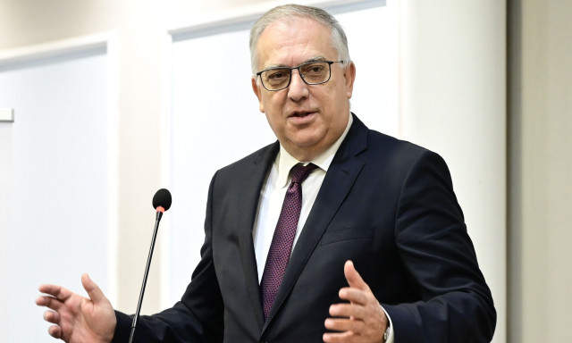 Θεοδωρικάκος: Προστατεύουμε τους καταναλωτές, προωθούμε αληθινές προσφορές