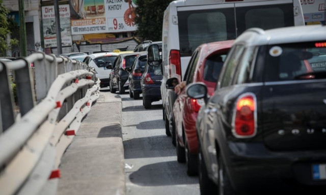 Αποκαταστάθηκε πλήρως η κυκλοφορία στη Λεωφόρο Τατοΐου