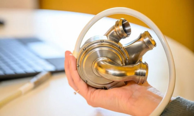 Παγκόσμιο ρεκόρ: Ασθενής στην Αυστραλία έζησε για 100 μέρες με μία τεχνητή καρδιά από τιτάνιο