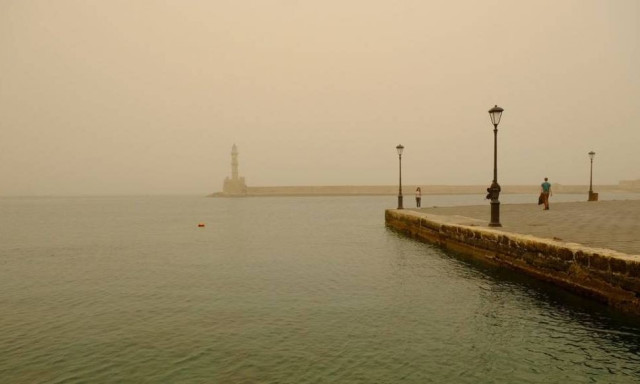 Καιρός: Με λασποβροχές και αφρικανική σκόνη η Τετάρτη - Σε ποιες περιοχές θα «χτυπήσουν» τα 30άρια