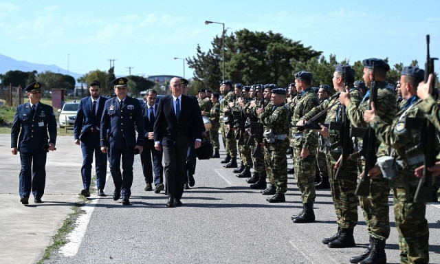 Νίκος Δένδιας: Επισκέφθηκε την 11η Μοίρα Κατευθυνόμενων Βλημάτων της Πολεμικής Αεροπορίας