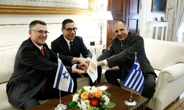 Γεραπετρίτης: «Προσβλέπουμε στην επανενεργοποίηση του «3+1» και τη συμμετοχή των ΗΠΑ»