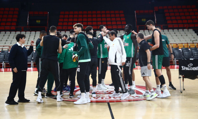 Ολυμπιακός - Παναθηναϊκός AKTOR: Προπονήθηκαν στο ΣΕΦ οι πρωταθλητές Ευρώπης - Δείτε φωτογραφίες