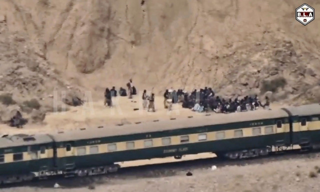 Πακιστάν: Έληξε η ομηρία στο τρένο – Νεκροί οι 33 δράστες, 21 όμηροι και τέσσερις στρατιώτες