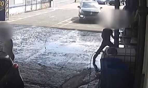 Σκωτία: Άνδρας προσπάθησε να σκοτώσει τον γιο του με το αυτοκίνητο