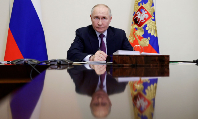 Πούτιν: Ο τερματισμός της στρατιωτικής βοήθειας στην Ουκρανία προϋπόθεση για εκεχειρία