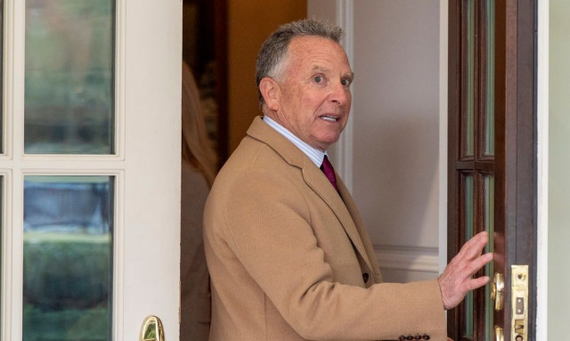 Στιβ Γουίτκοφ: Το ταξίδι - αστραπή στη Μόσχα και η εσπευσμενη επιστροφή στις ΗΠΑ