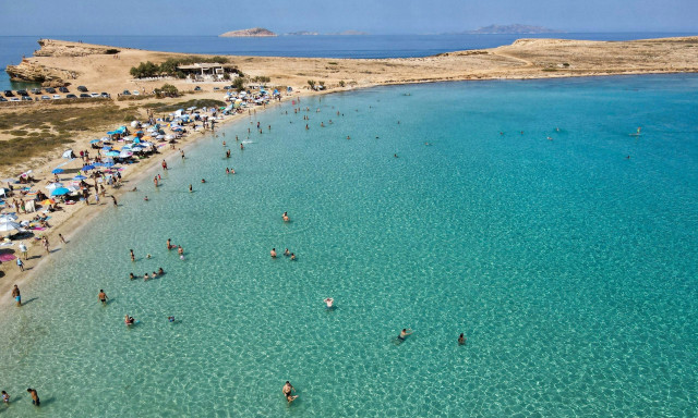 Κουφονήσια: Ο κρυμμένος παράδεισος της Ελλάδας - Ήρεμες παραλίες, τιρκουάζ νερά και νόστιμη κουζίνα