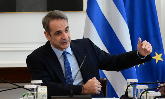 Πεδίο μάχης ο ανασχηματισμός – Τι απαντούν από το Μαξίμου για Δοξιάδη, Τσάφο και Βολουδάκη