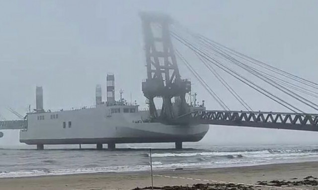 Η Κίνα κατασκευάζει μεγάλες γέφυρες για να εισβάλει στην Ταϊβάν