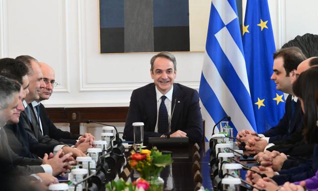 Το μήνυμα «γρήγορα, αλλά όχι βιαστικά» στους νέους Υπουργούς και η έμφαση σε τομείς – «κλειδιά»