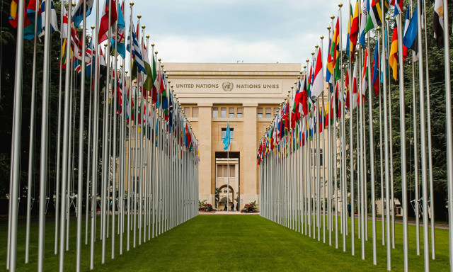 Σε «τεντωμένο σχοινί» η διάσκεψη για το Κυπριακό σήμερα στη Γενεύη