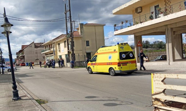 Αγρίνιο: Άνδρας απειλεί να αυτοκτονήσει από ταράτσα - Επί τόπου η ΕΛ.ΑΣ.